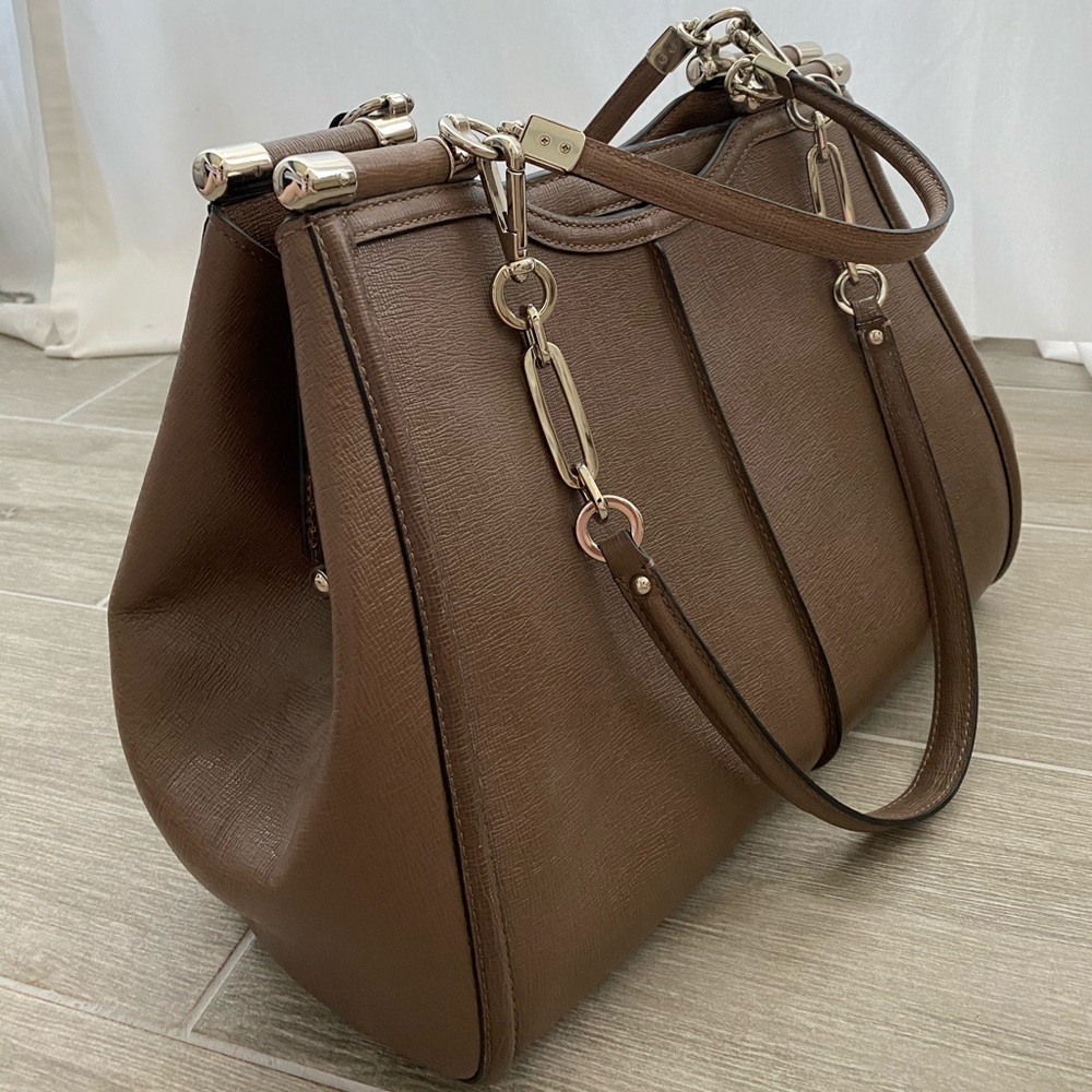 Coach Madison Caroline Satchel (Never Worn)